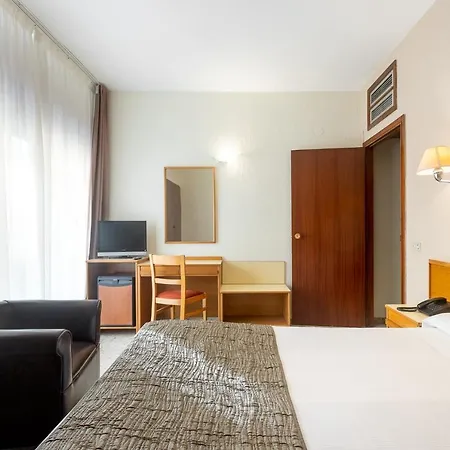 Leuka Hotell 3*