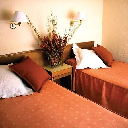 Hotell Leuka 3*