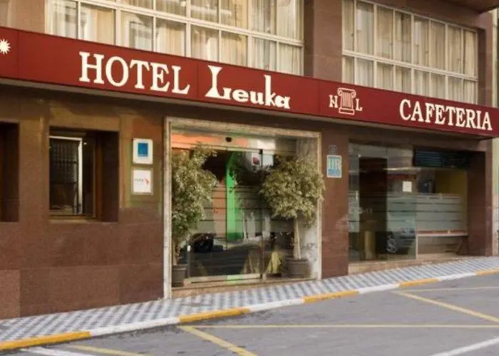 Leuka Ξενοδοχείο 3*