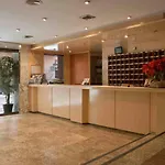 レウカ 3*