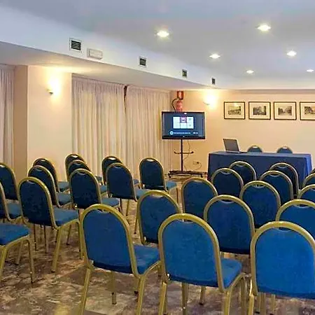Leuka Hotel
