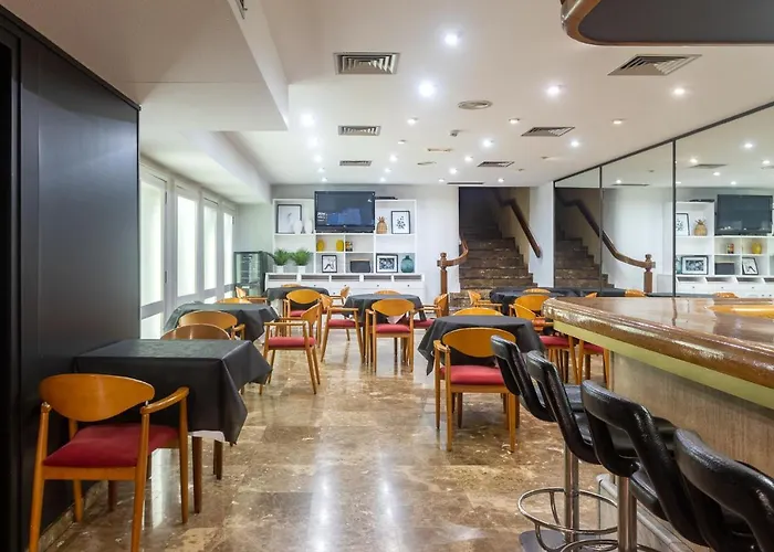 Leuka Hotel 3*