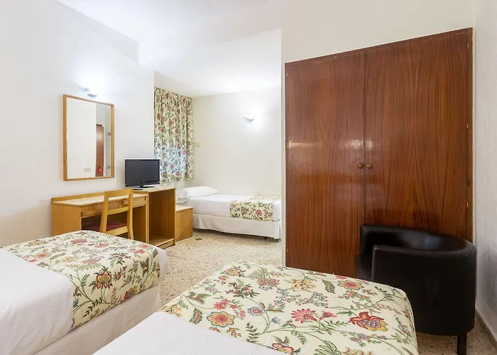Leuka Hotel